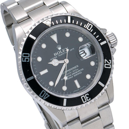 Rolex Submariner Date 40MM 16610 Black Dial Black  Bezel Stainless Steel Oyster Bracelet detail view