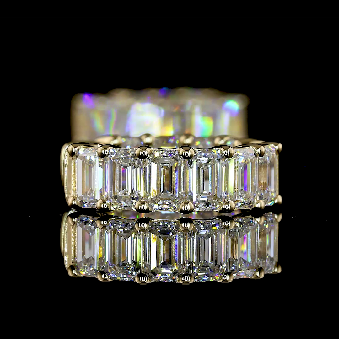 14K Yellow Gold Emerald Huggies – ER23440 - image 4