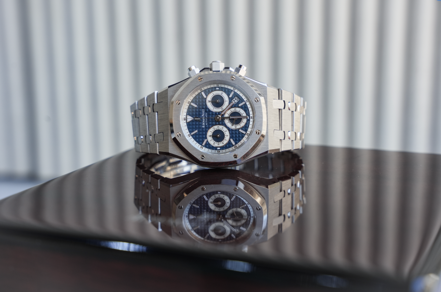 Audemars Piguet Royal Oak Chronograph 26022BC.OO.D028CR.01 White Gold Blue Dial 39mm