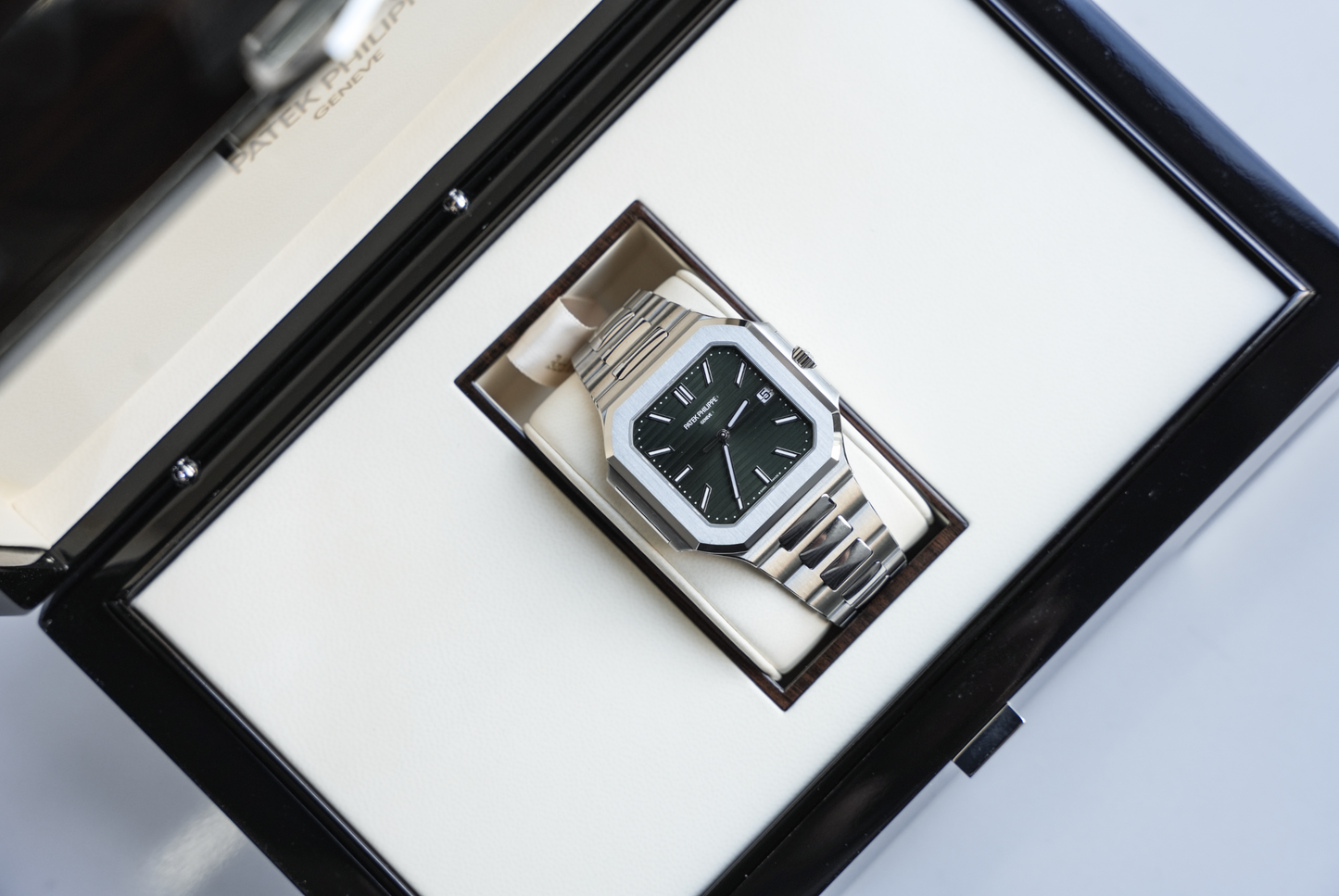 Patek Philippe Cubitus 5821/1A-001, Stainless Steel Case with Sunburst Olive Green Dial, Steel Bracelet