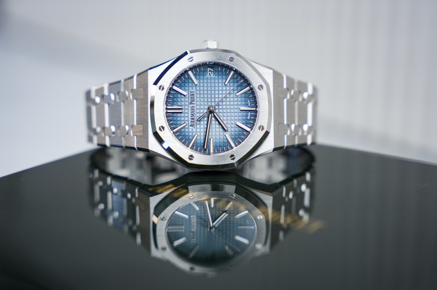Audemars Piguet Royal Oak 41mm White Gold Smoked Blue Dial 15510BC