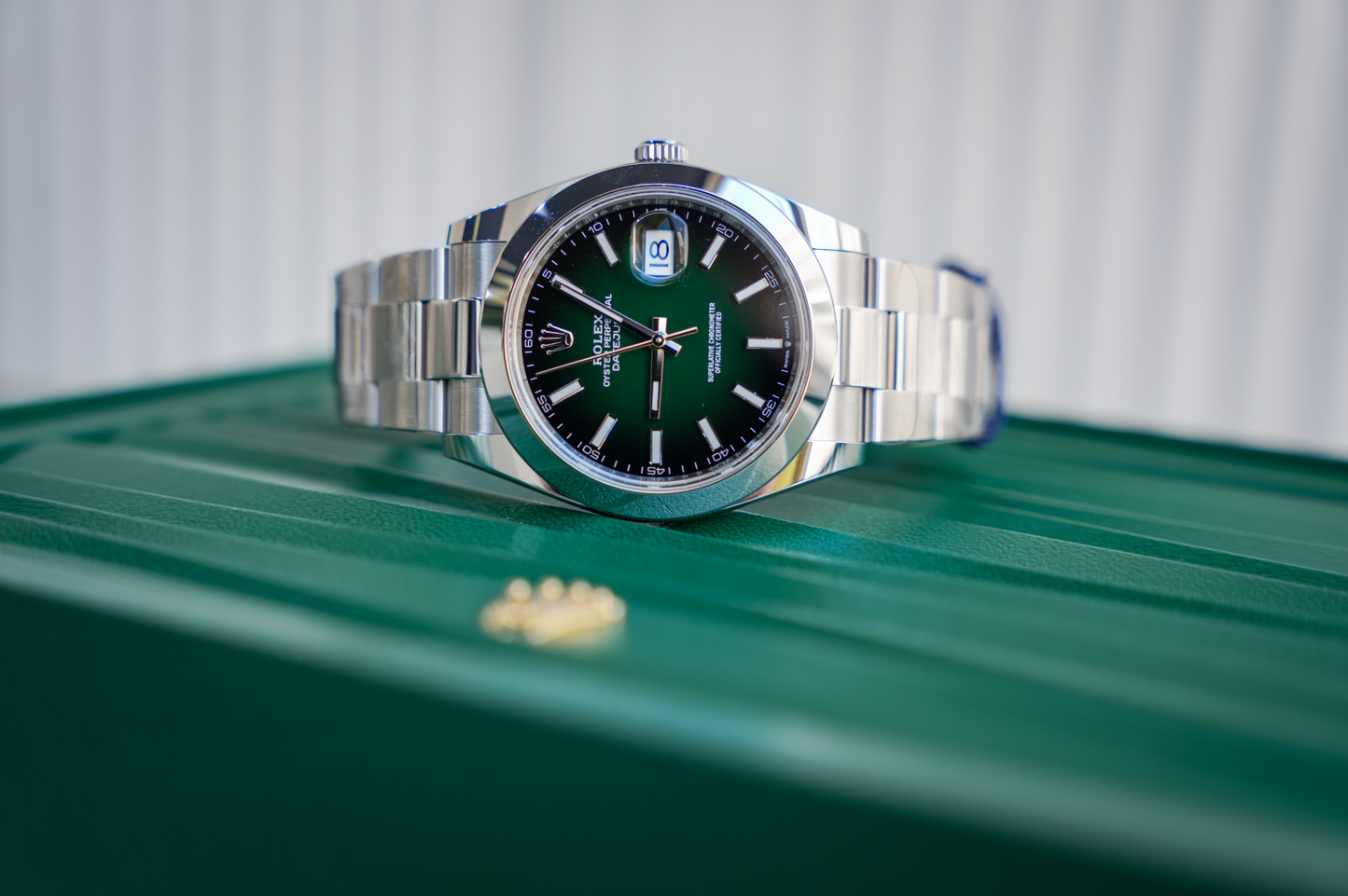 Rolex Datejust 41 126300 Oystersteel Smooth Bezel Green Ombré Dial Oyster Bracelet