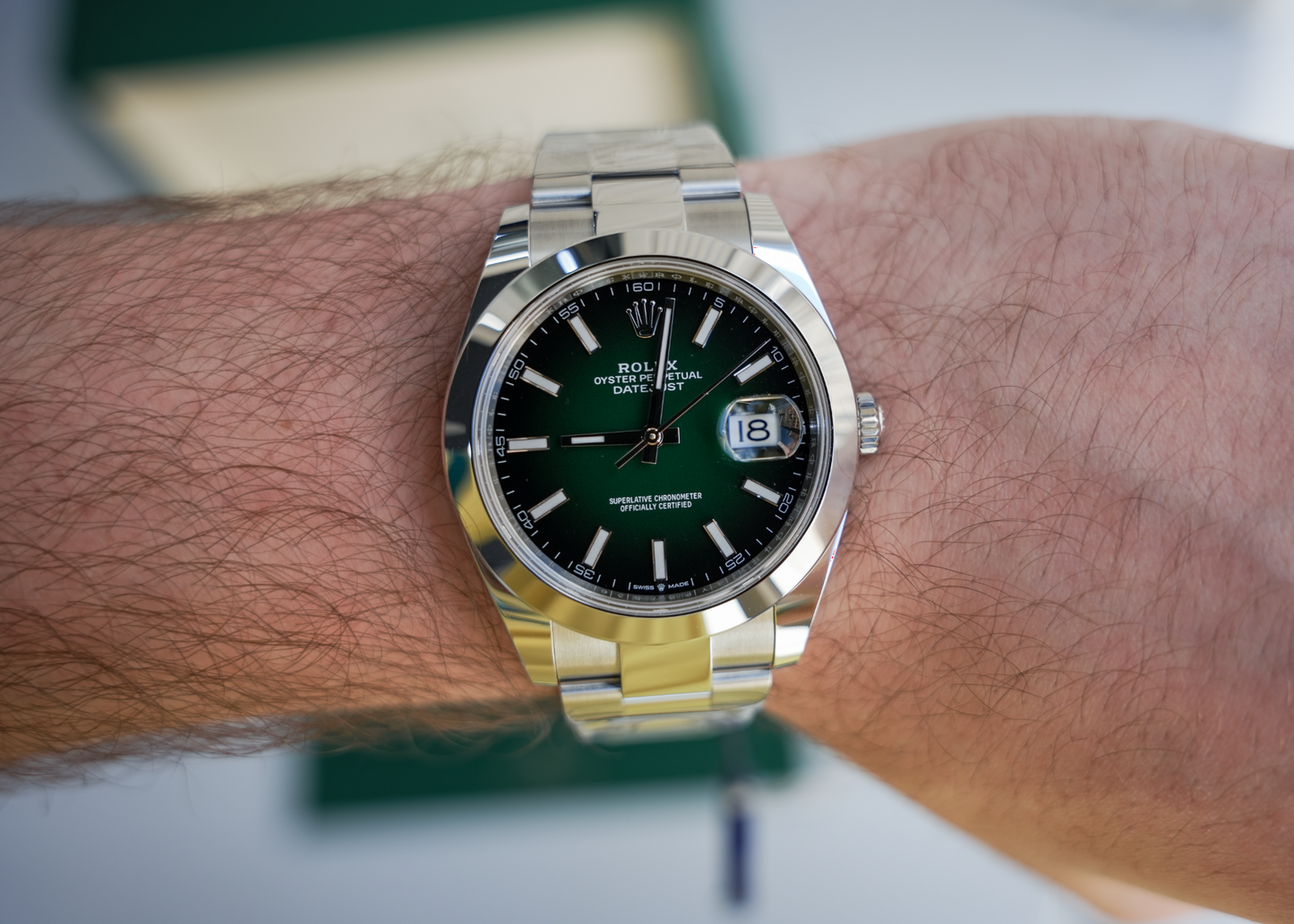 Rolex Datejust 41 126300 Oystersteel Smooth Bezel Green Ombré Dial Oyster Bracelet