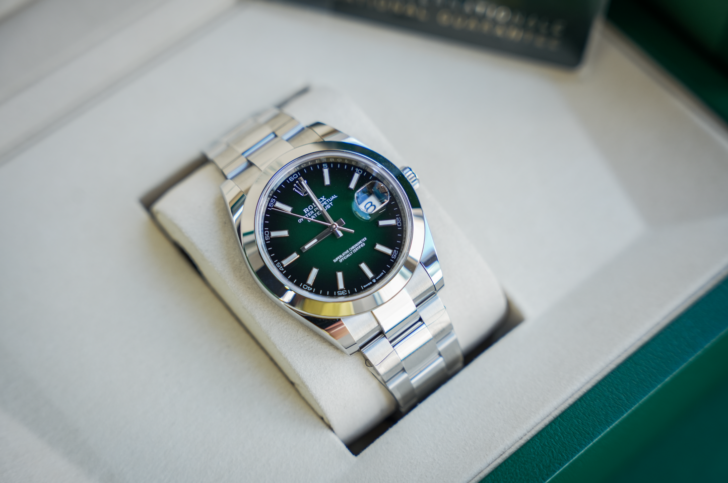 Rolex Datejust 41 126300 Oystersteel Smooth Bezel Green Ombré Dial Oyster Bracelet